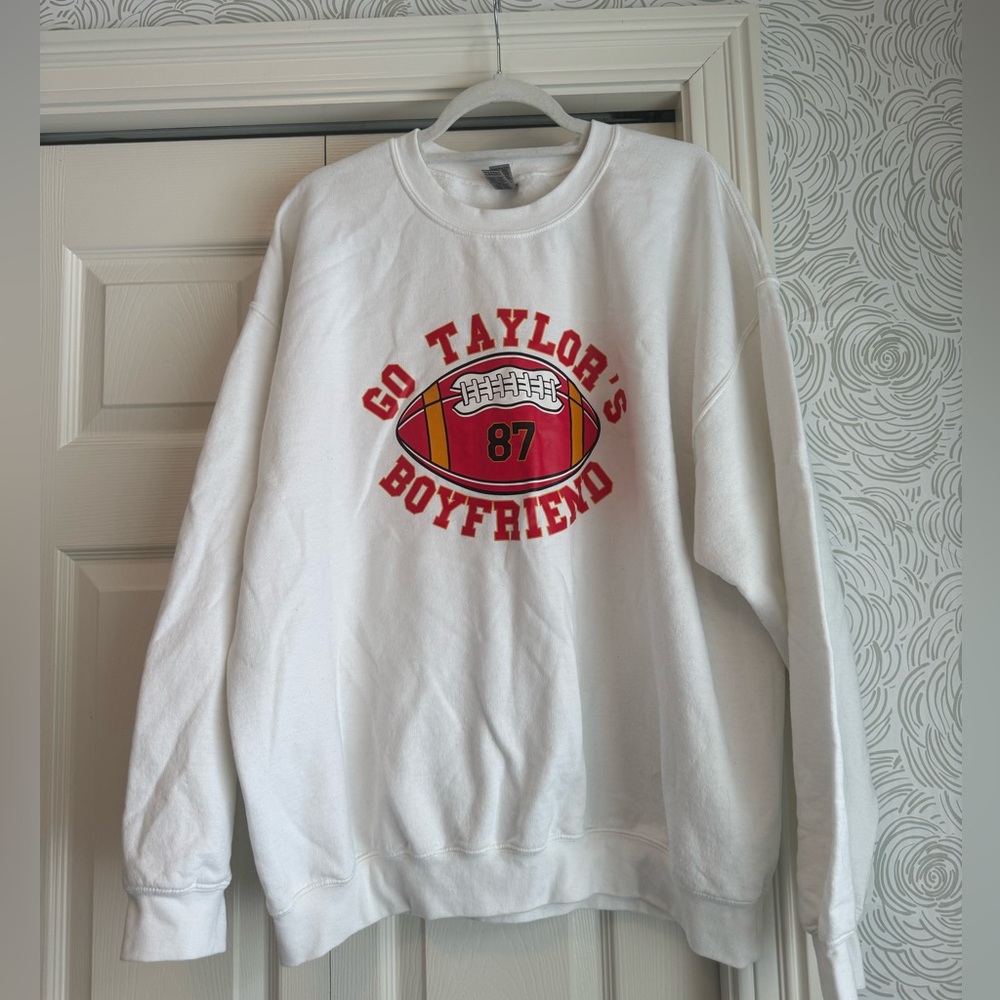 Taylor Swift Chiefs Crewneck